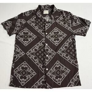 Bandana Print Shirt Men M Brown White Short Sleeve Button Down Streetwear Casual